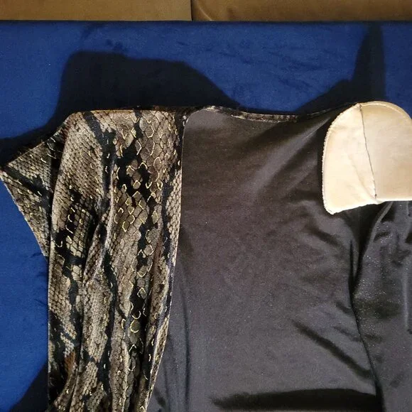 Snake Print Wrap Top - Picture 8 of 9